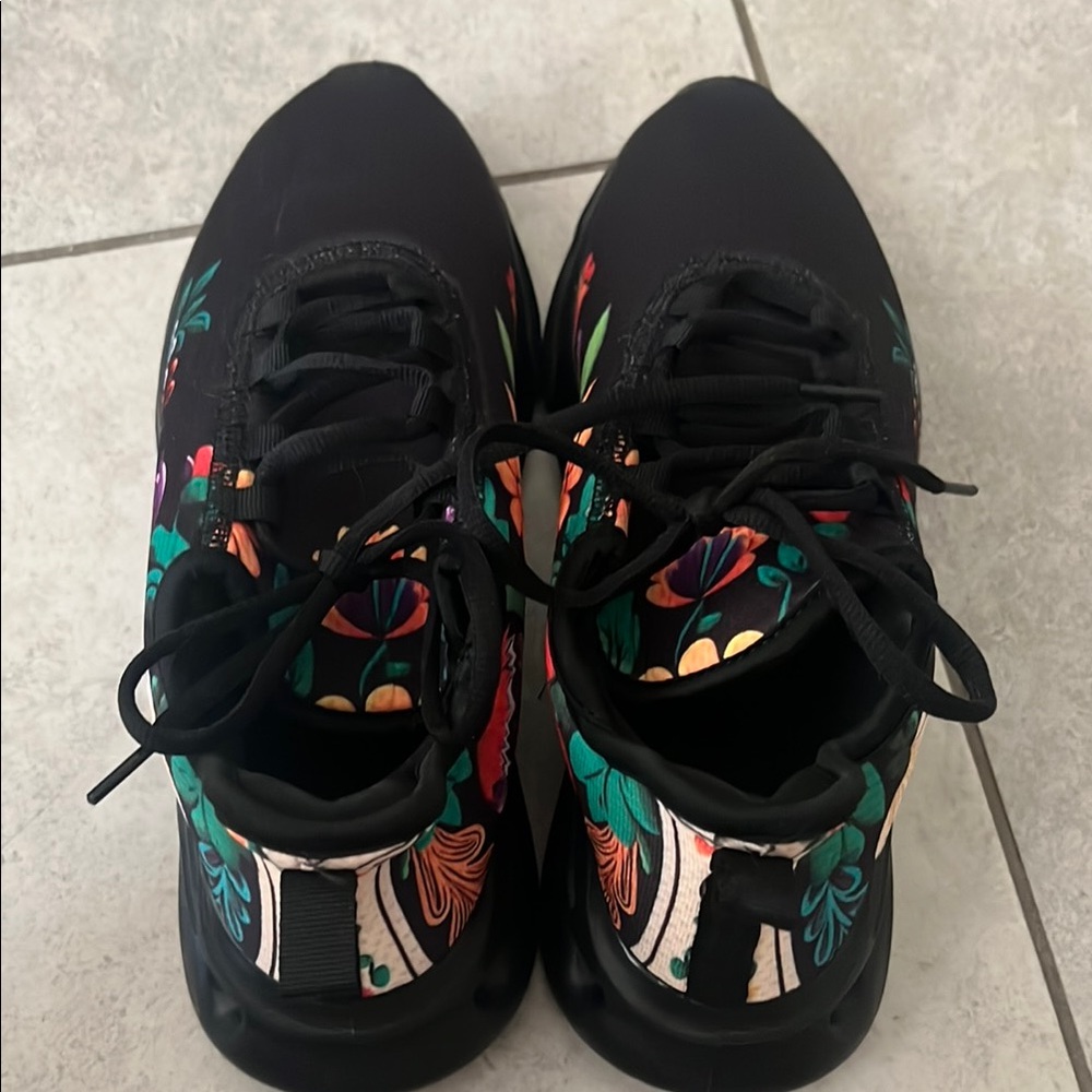 Floral Black Women's Sneakers